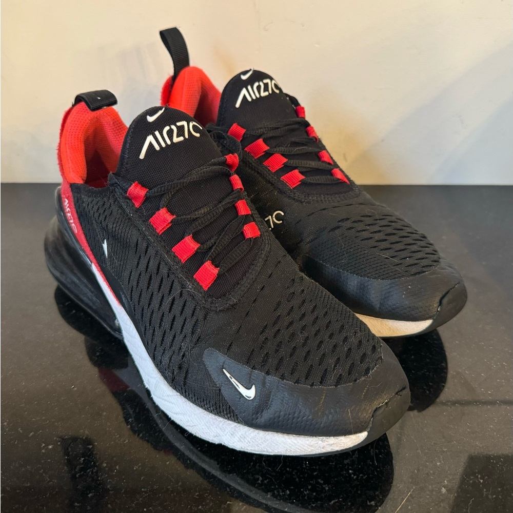 Nike 270 - Youth 6